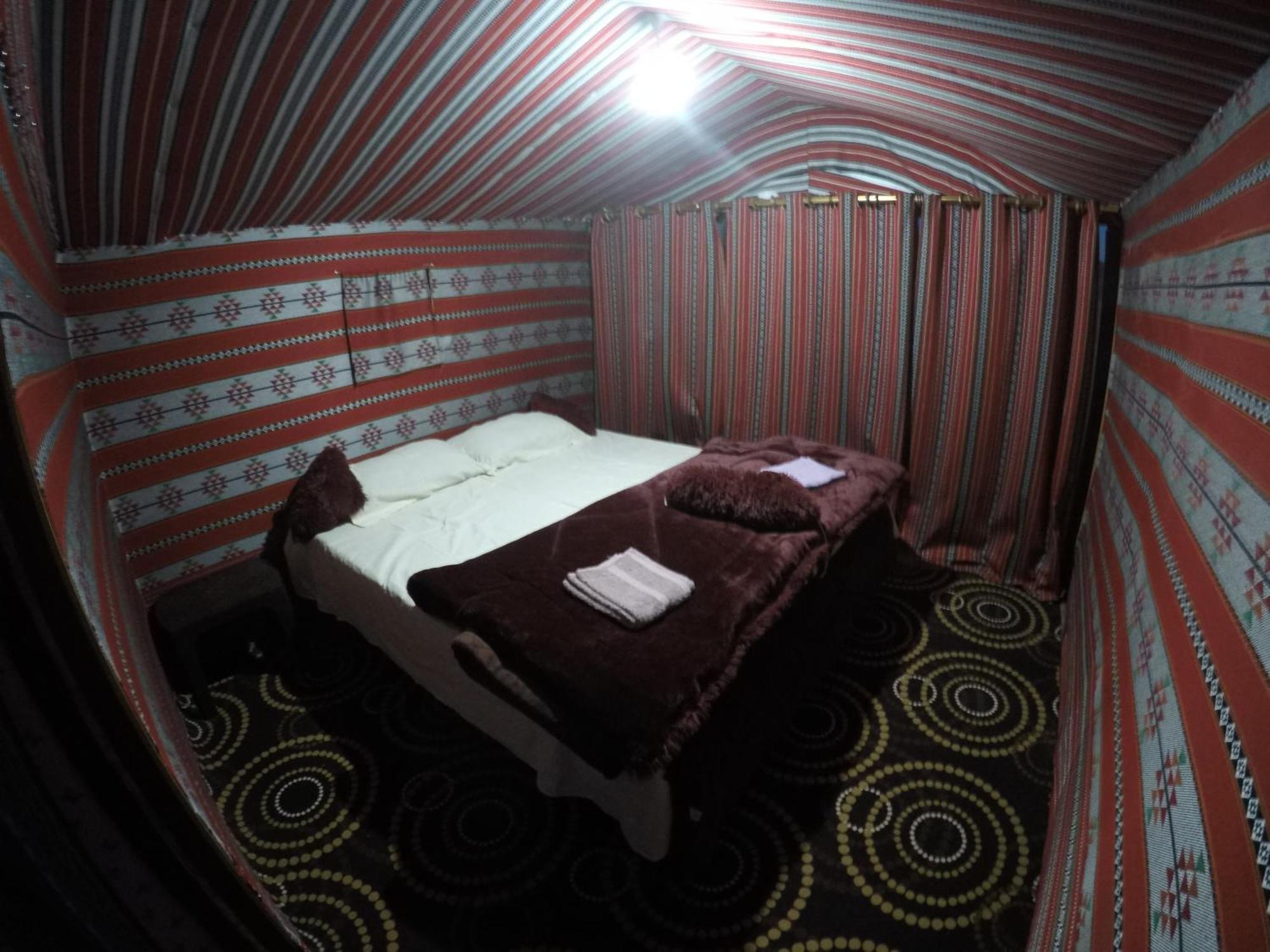 Khaled'S Camp Hotel Wadi Rum Buitenkant foto