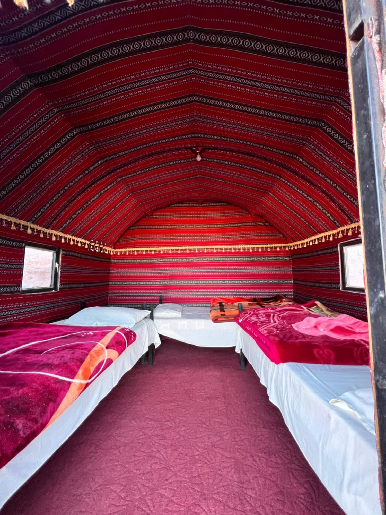 Khaled'S Camp Hotel Wadi Rum Buitenkant foto